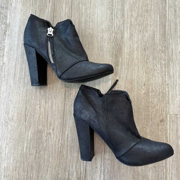 Womens Michael Antonio Black Booties - 10 - Picture 4 of 9